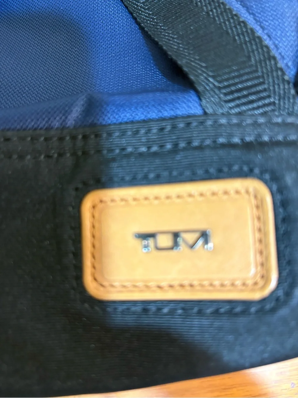 TUMI Kimball Commuter Series Adjustable Sling Bag / Backpack Navy/ Black, NWOT